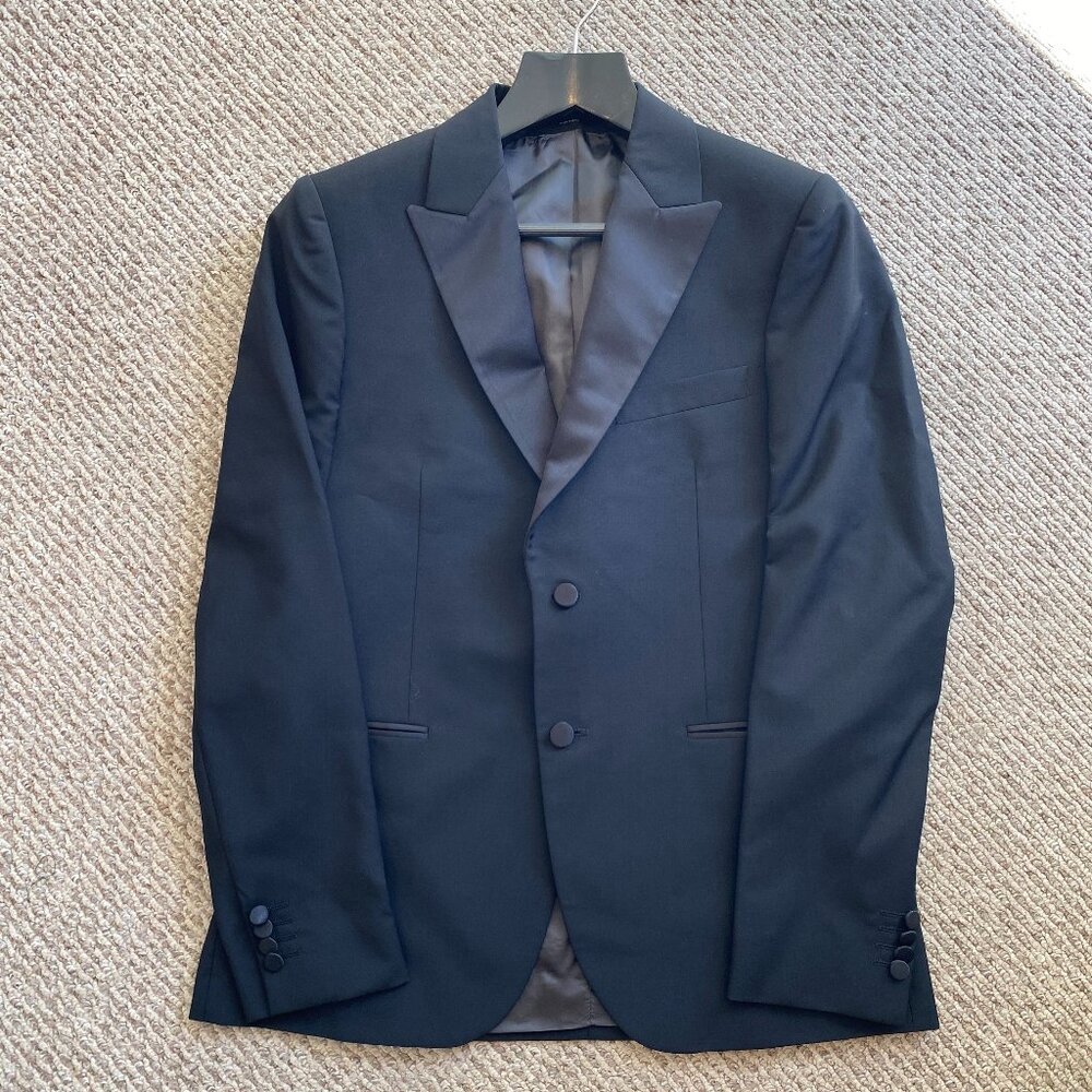 Black Wool Paul Smith Tuxedo Jacket & Pants (Size R40)